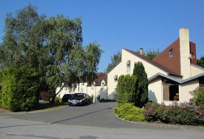 בית מלון כפרי Le Drakkar