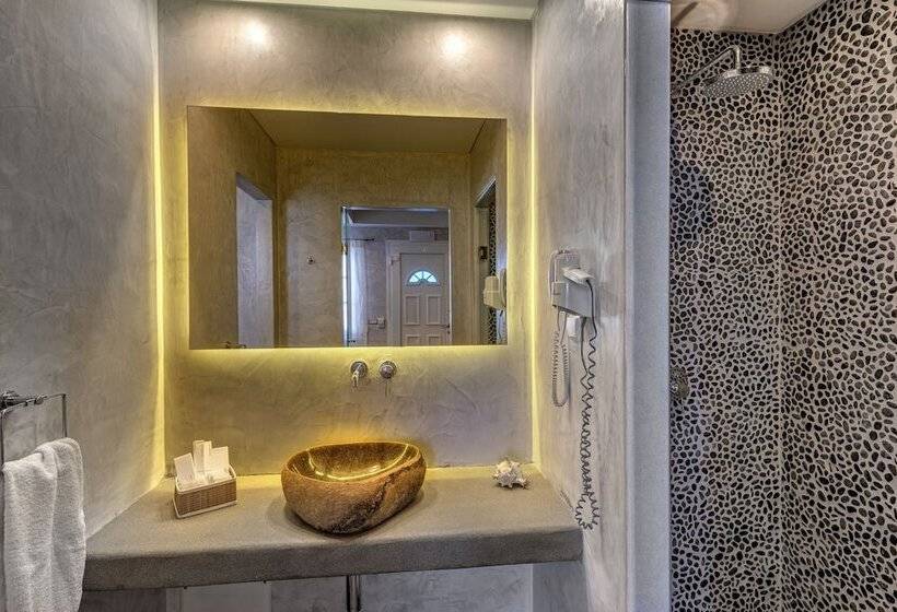 فندق Nissaki Beach