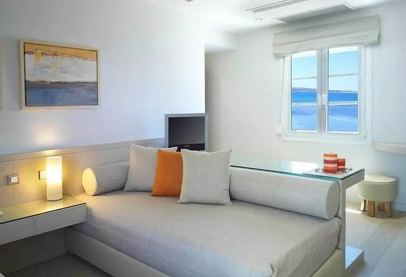 호텔 Nissaki Beach