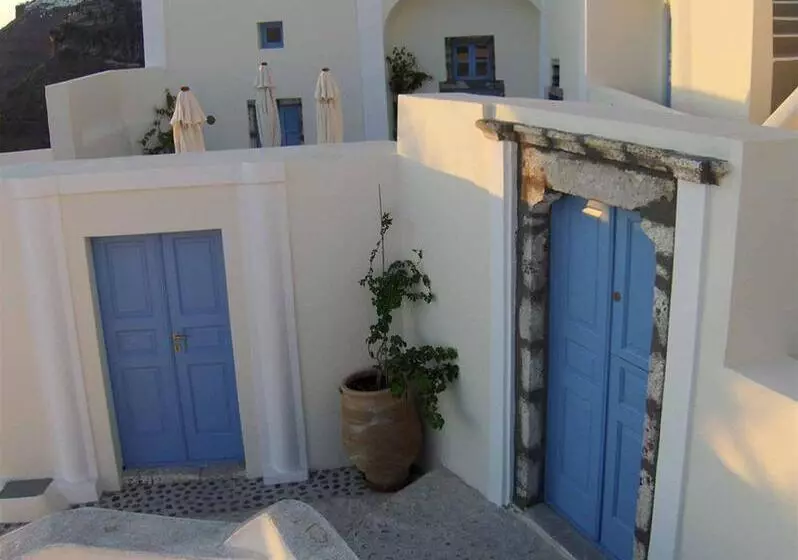 فندق Pantelia Suites