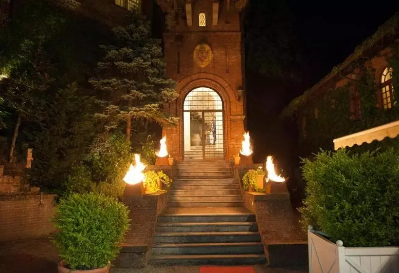 호텔 Relais Del Castello Di Oviglio