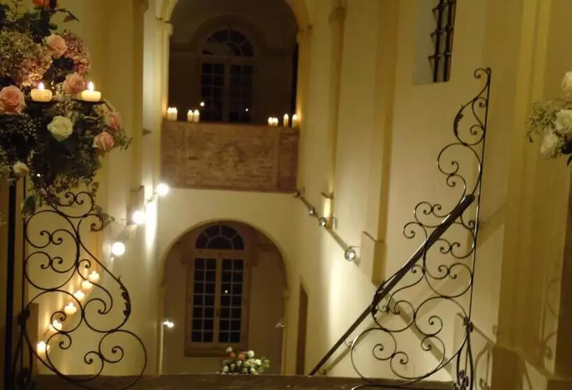 호텔 Relais Del Castello Di Oviglio