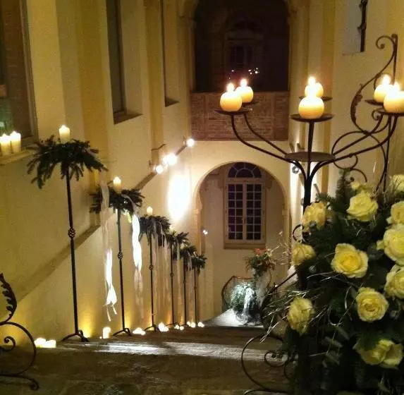 호텔 Relais Del Castello Di Oviglio