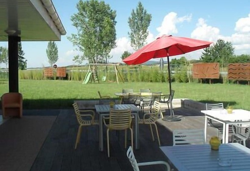 فندق Hôtel Evan