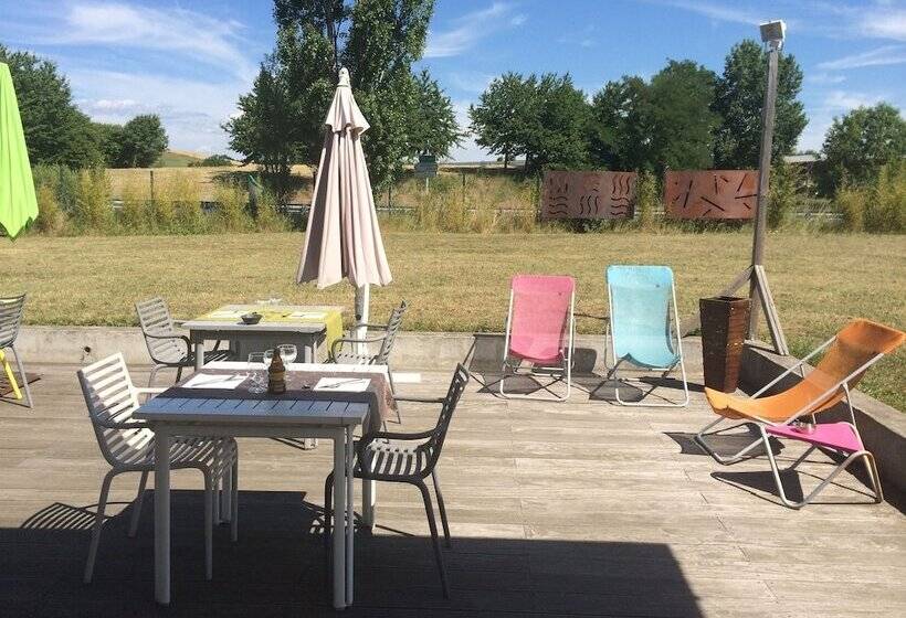 فندق Hôtel Evan