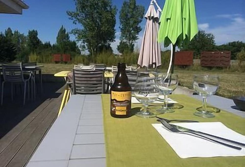 فندق Hôtel Evan