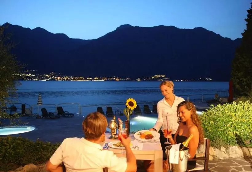 בית מלון כפרי Sailing Center