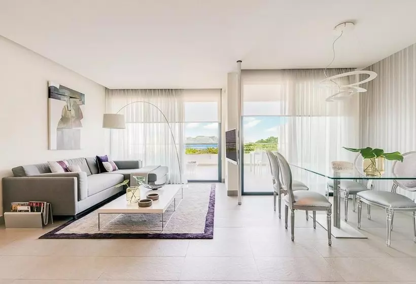 Отель Sha Wellness Clinic