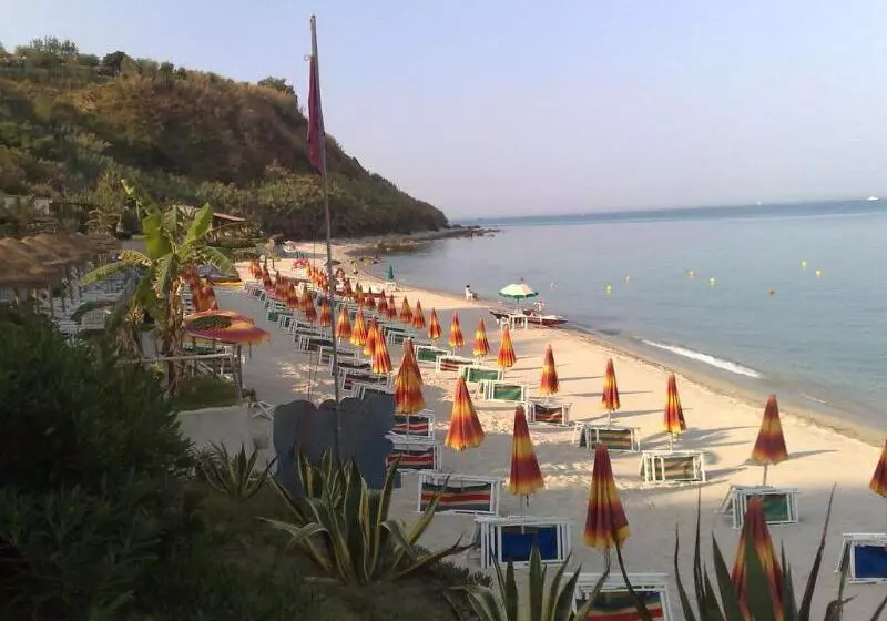 Отель Villaggio Stromboli