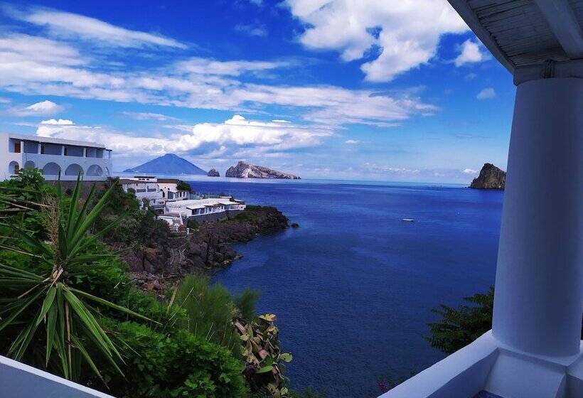 La Piazza Luxury Hotel & Spa