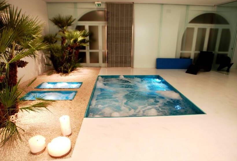 La Piazza Luxury Hotel & Spa