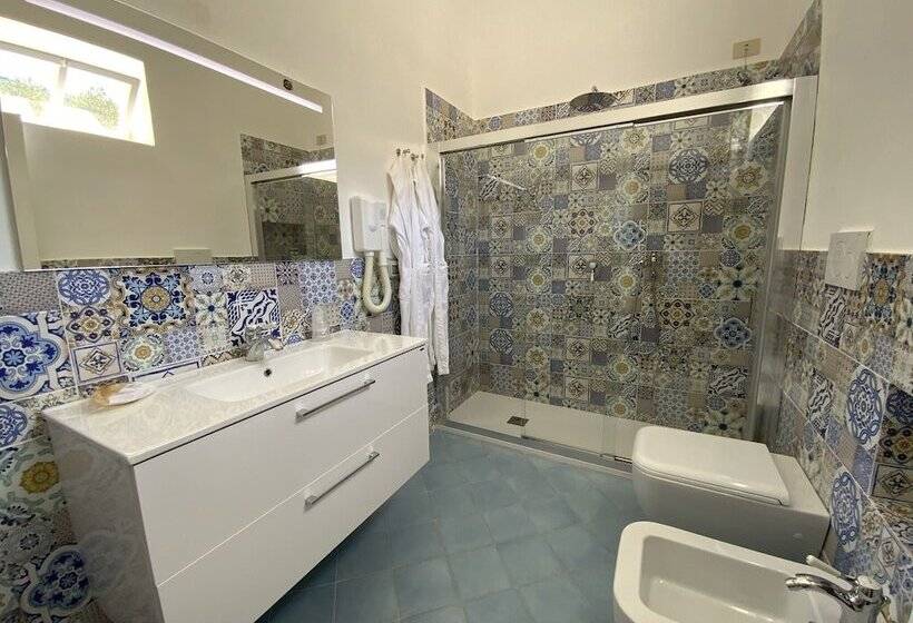 La Piazza Luxury Hotel & Spa