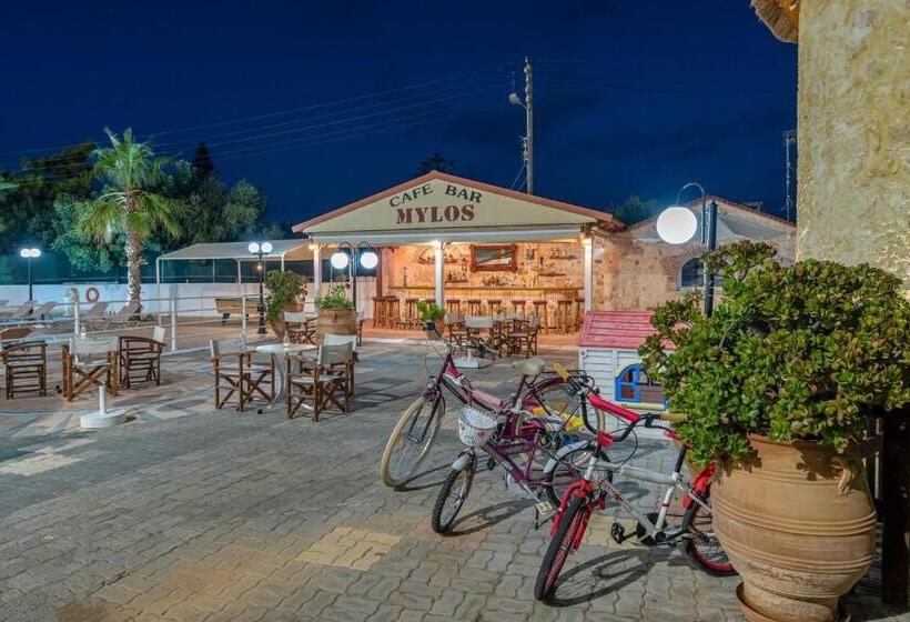 Mylos Apartments Anissaras