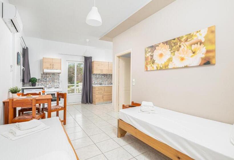 Mylos Apartments Anissaras