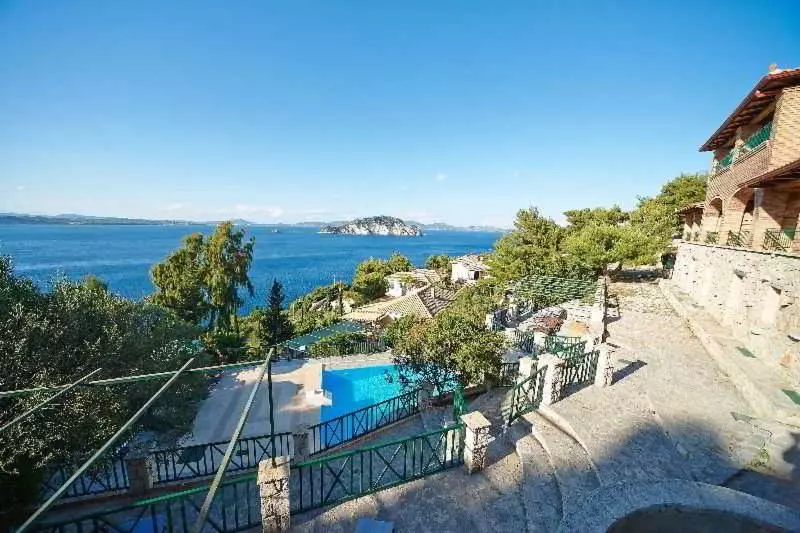 Villas Cavo Marathia