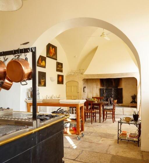 فندق Hôtel Particulier De Tingry   Pierres D Histoire