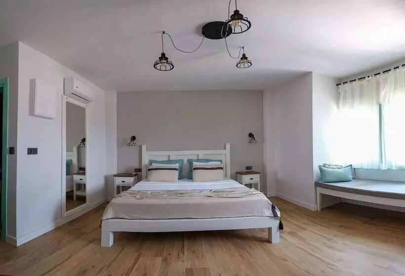 Bisalkım Otel Bozcaada