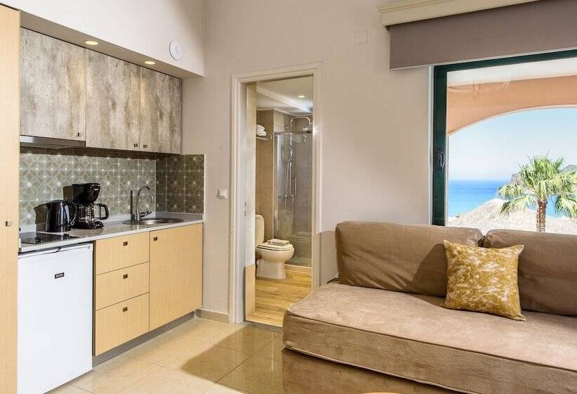 هتل Caldera Village