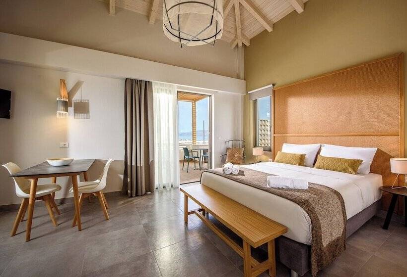 هتل Caldera Village