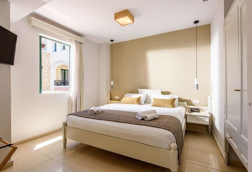 هتل Caldera Village