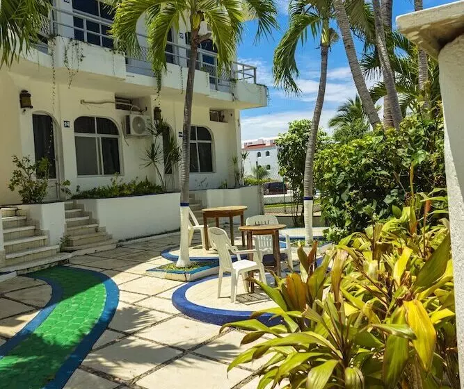 ホテル Suites La Audiencia