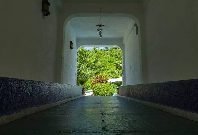 ホテル Suites La Audiencia