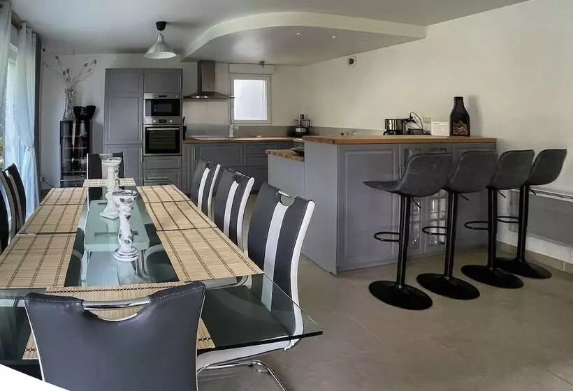 ペンション La Maison De Delsy