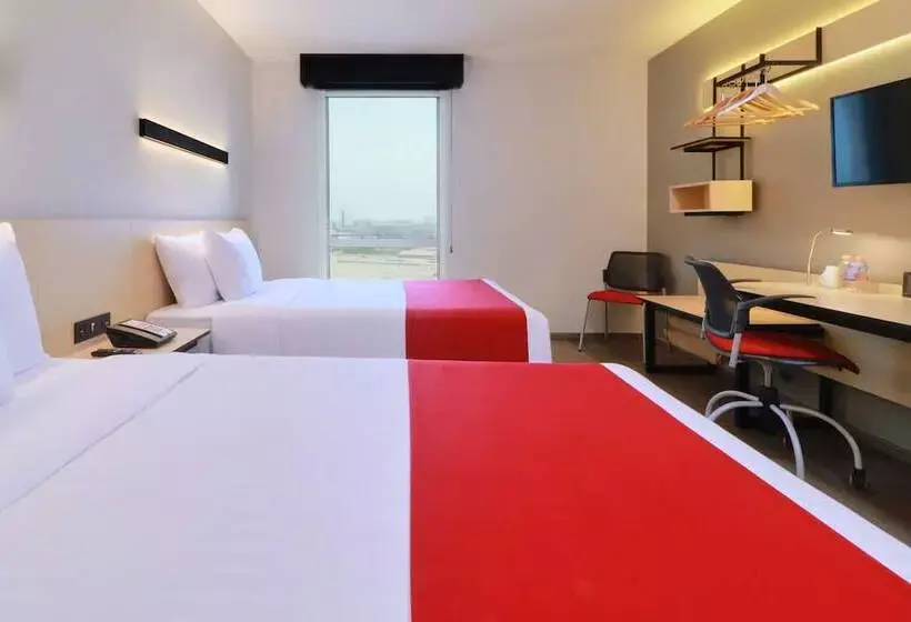 ホテル City Express By Marriott Monterrey Universidad
