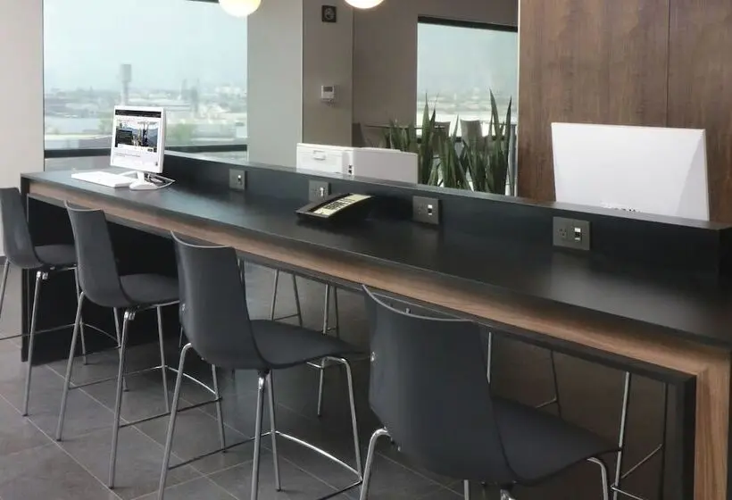 ホテル City Express By Marriott Monterrey Universidad