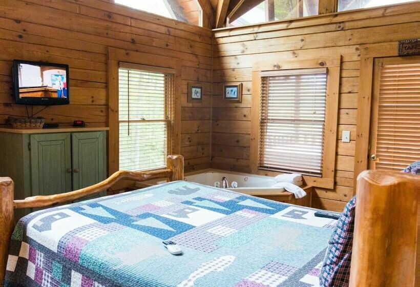 Brother’s Cove At Great Smoky Mountains