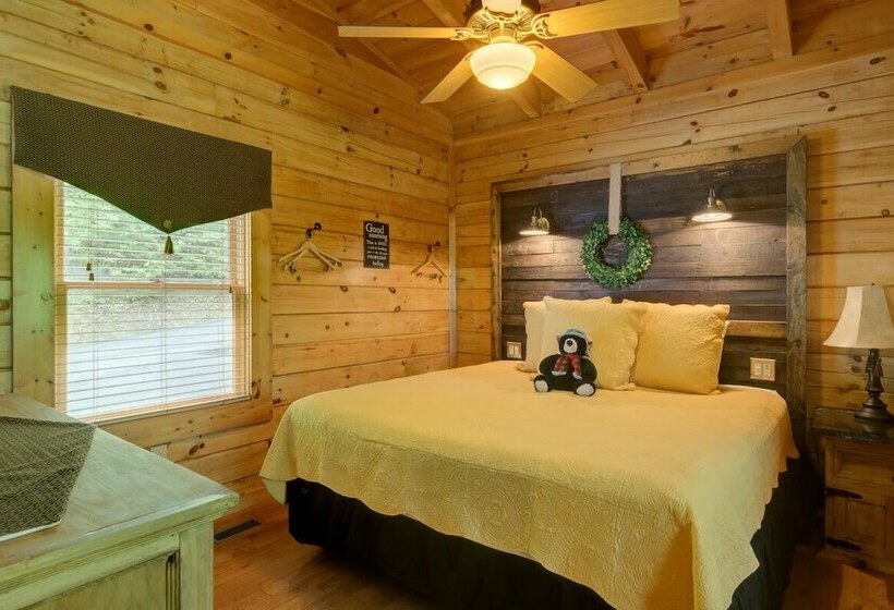 Brother’s Cove At Great Smoky Mountains