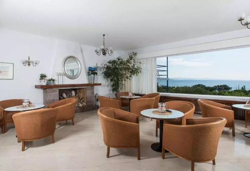 Delfinia Hotel & Bungalows