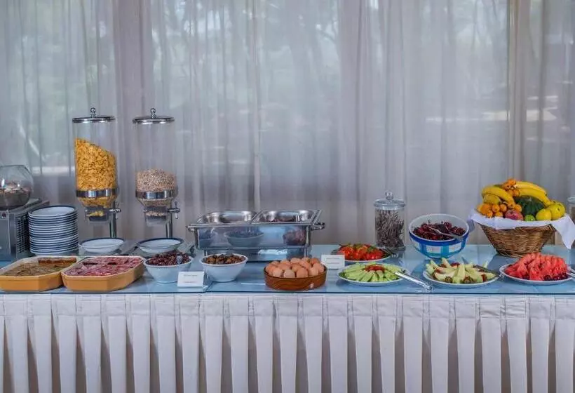 Delfinia Hotel & Bungalows