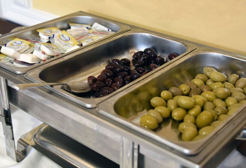 Отель Achillion