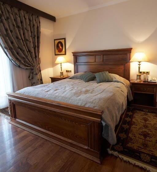 Отель Aeton Melathron