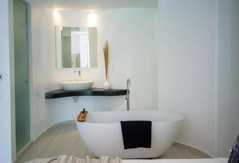 Отель Arte & Mare Elia Luxury Suites And Villas