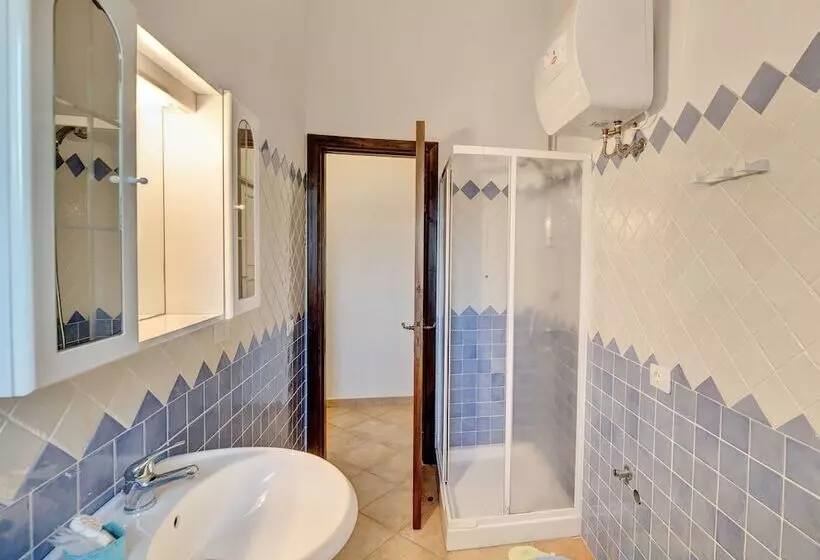 Отель Residenza Pierre Et Vacances Badus