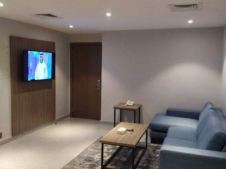 فندق Golden House Dammam