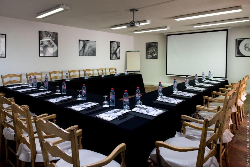 فندق Hôtel & Restaurant Alain Llorca