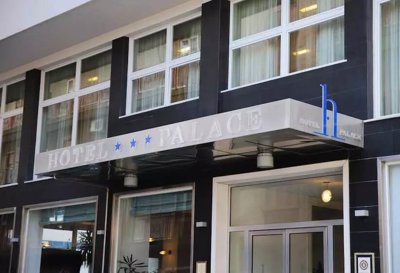Hotel Palace