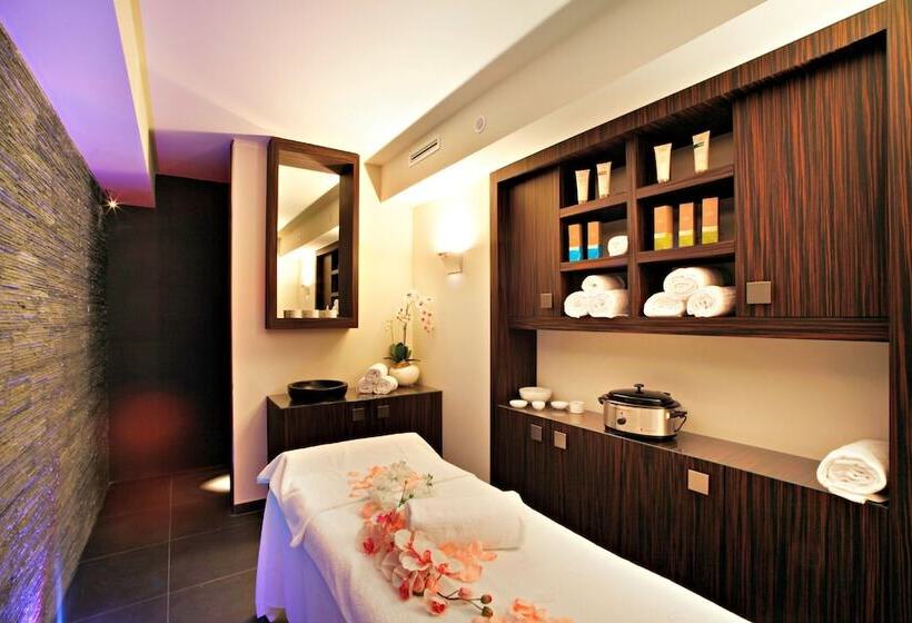 בית מלון כפרי Parigi 2 & Spa