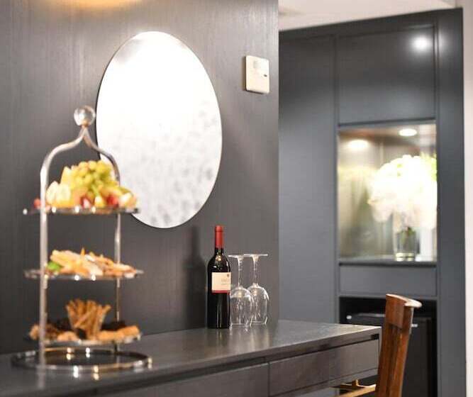 Отель Pia Bella