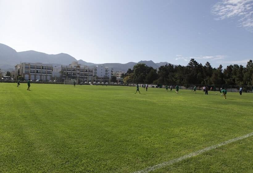 Отель Pia Bella