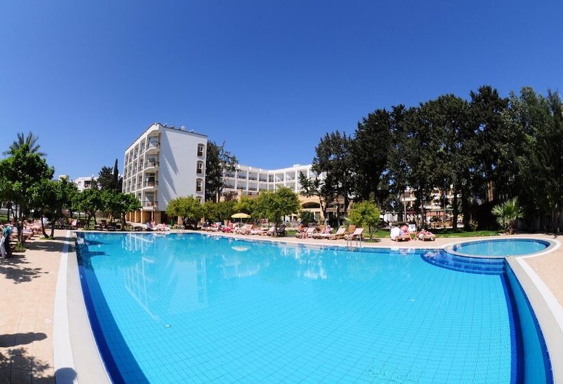 Отель Pia Bella