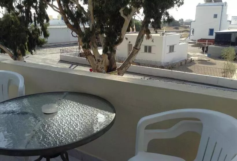 בית מלון כפרי Rooms To Let Katerina & John S