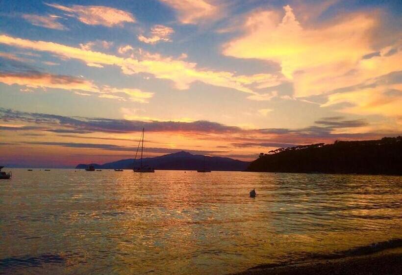 ホテル Stella Maris