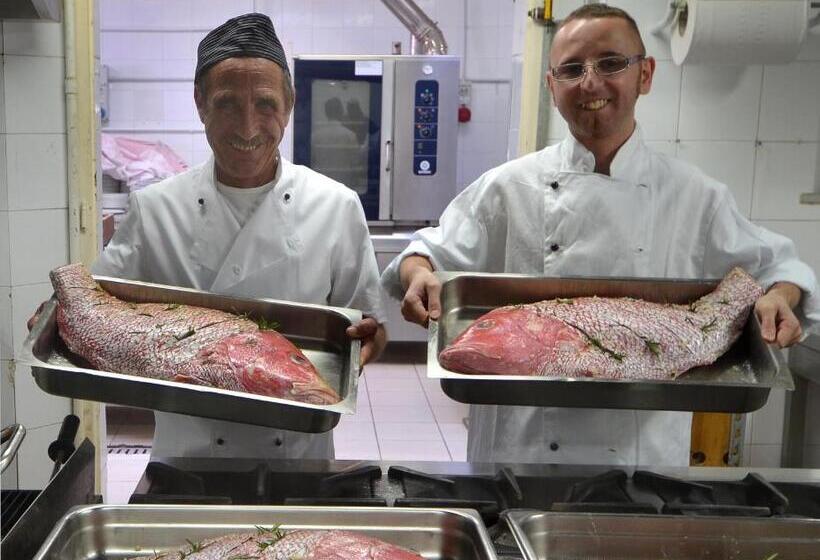 ホテル Stella Maris