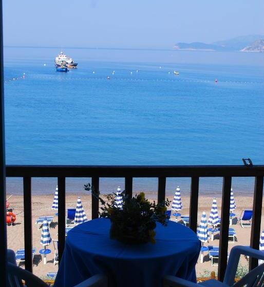 ホテル Stella Maris