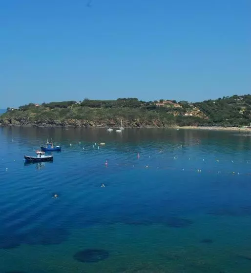 בית מלון כפרי Stella Maris