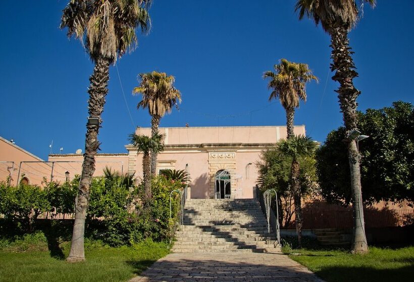 فندق Villa Principe Di Belmonte